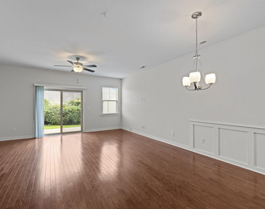 6426 Swatner Drive - Photo Thumbnail 9