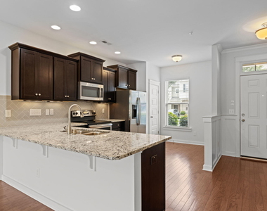 6426 Swatner Drive - Photo Thumbnail 6