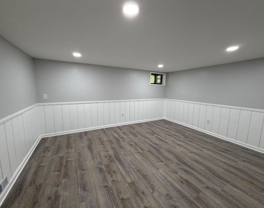 31 Harwood Lane - Photo Thumbnail 7