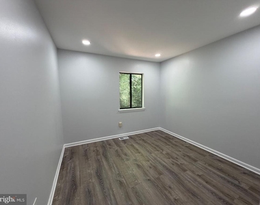 31 Harwood Lane - Photo Thumbnail 10