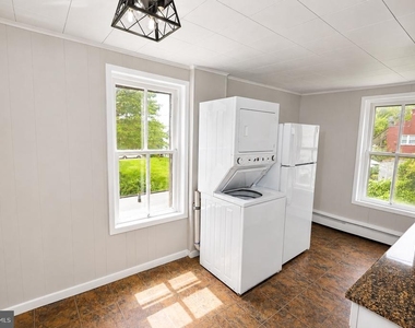 316 Union Street - Photo Thumbnail 5