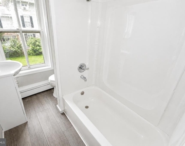 316 Union Street - Photo Thumbnail 6