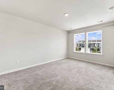 126 Corolla Drive - Photo Thumbnail 17