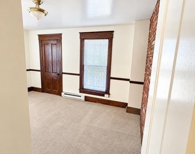 648-650 N Mulberry Street - Photo Thumbnail 11