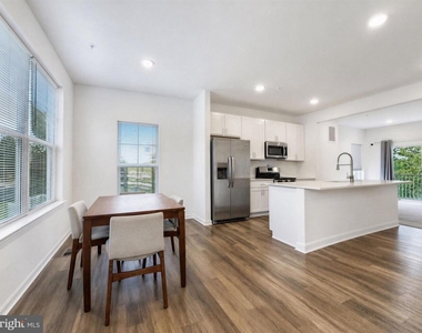 45710 N Maxine Way - Photo Thumbnail 1