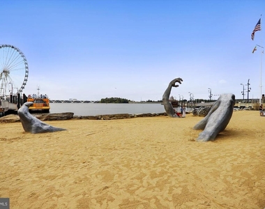 104 Saint Ives Place - Photo Thumbnail 45