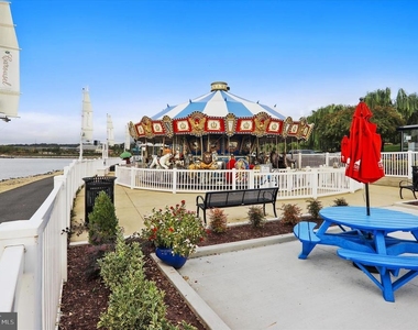 104 Saint Ives Place - Photo Thumbnail 44