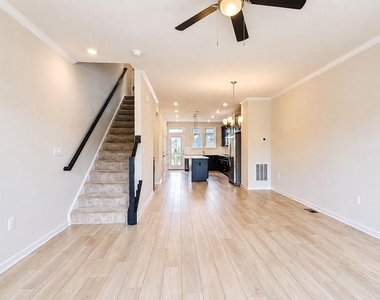 4809 Vista Green Lane - Photo Thumbnail 12