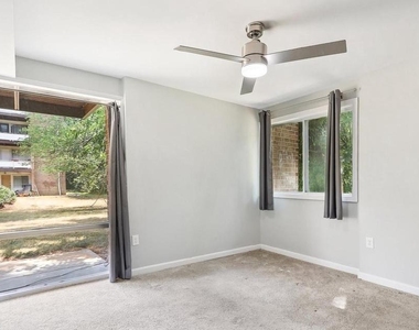 526 Wilson Bridge Drive - Photo Thumbnail 13