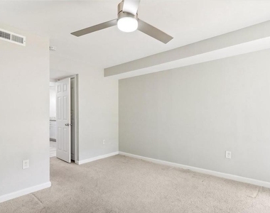 526 Wilson Bridge Drive - Photo Thumbnail 16