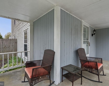 3811 Ernst Drive - Photo Thumbnail 3