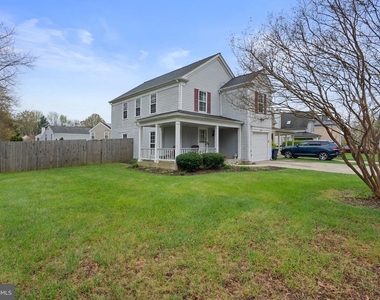 3811 Ernst Drive - Photo Thumbnail 2