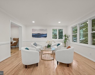 10600 Vantage Court - Photo Thumbnail 6