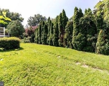 4610 Overbrook Road - Photo Thumbnail 46