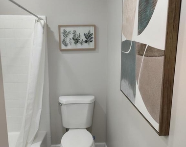11505 Monticello Avenue - Photo Thumbnail 19