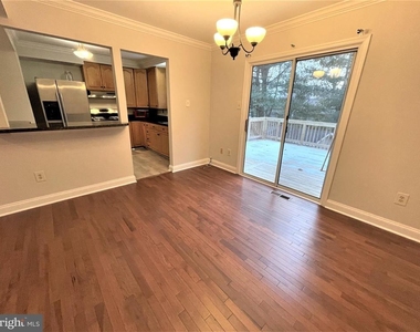 17626 Longview Lane - Photo Thumbnail 5