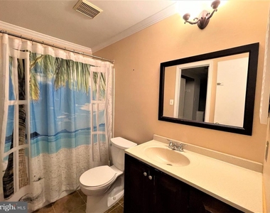 17626 Longview Lane - Photo Thumbnail 17