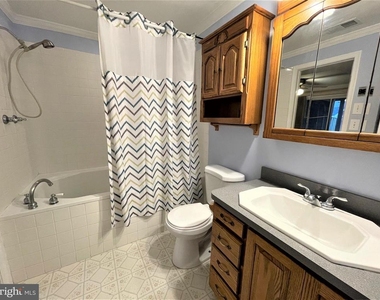 17626 Longview Lane - Photo Thumbnail 23