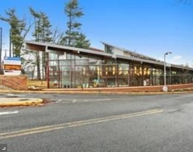 17626 Longview Lane - Photo Thumbnail 50