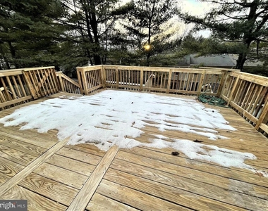 17626 Longview Lane - Photo Thumbnail 28