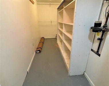 17626 Longview Lane - Photo Thumbnail 29