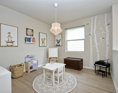 1708 Arcilla St - Photo Thumbnail 16
