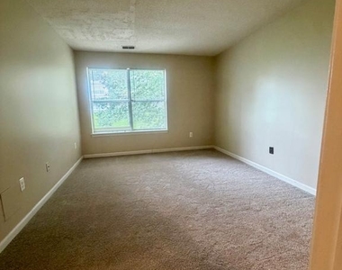 2703 Snowbird Terrace - Photo Thumbnail 29