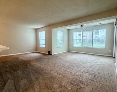 2703 Snowbird Terrace - Photo Thumbnail 2