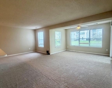 2703 Snowbird Terrace - Photo Thumbnail 21