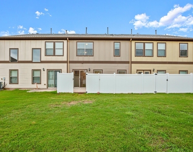 1900 Little Elm Trl - Photo Thumbnail 26