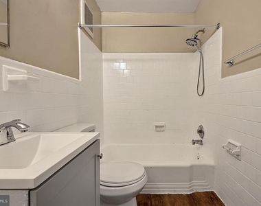 702 Chaney Drive - Photo Thumbnail 17