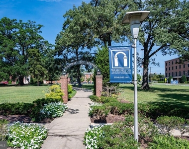 702 Chaney Drive - Photo Thumbnail 42