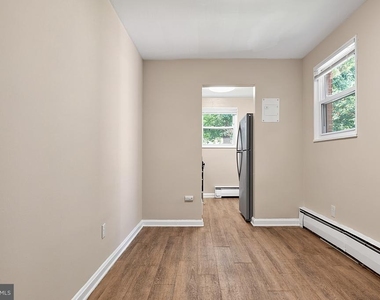 702 Chaney Drive - Photo Thumbnail 10
