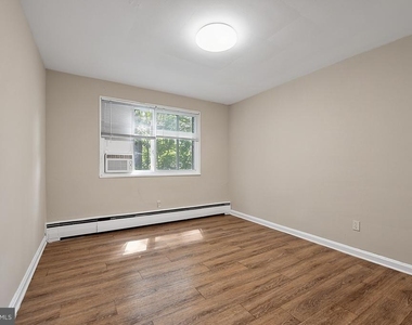 702 Chaney Drive - Photo Thumbnail 22