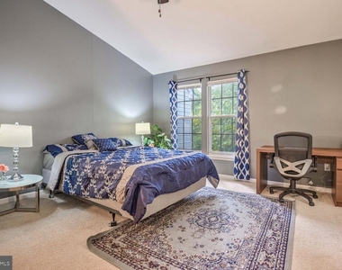 18806 Harmony Woods Lane - Photo Thumbnail 22