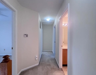 17207 Sumac Court - Photo Thumbnail 22