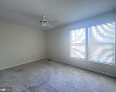 17207 Sumac Court - Photo Thumbnail 23
