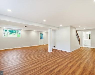 4107 Mitscher Court - Photo Thumbnail 22
