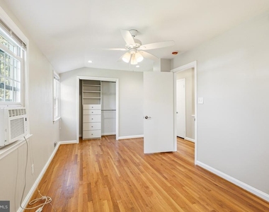 4107 Mitscher Court - Photo Thumbnail 19