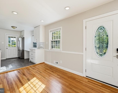 4107 Mitscher Court - Photo Thumbnail 5