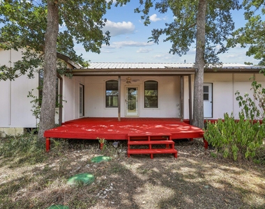 286 Simpson Ave - Photo Thumbnail 20