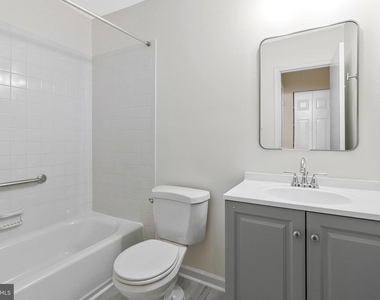 20130 Waringwood Way - Photo Thumbnail 12