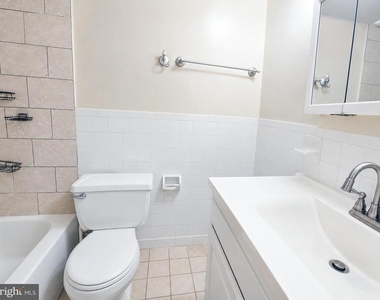 5107 Crossfield Court - Photo Thumbnail 16