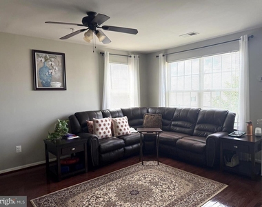 22968 Newcut Road - Photo Thumbnail 9