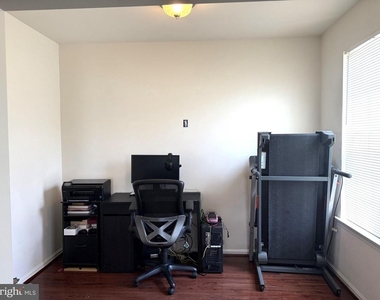 22968 Newcut Road - Photo Thumbnail 3