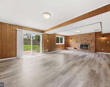 11601 Gowrie Court - Photo Thumbnail 30