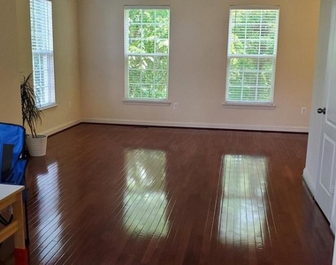 12425 Horseshoe Bend Circle - Photo Thumbnail 9