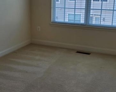 12425 Horseshoe Bend Circle - Photo Thumbnail 14