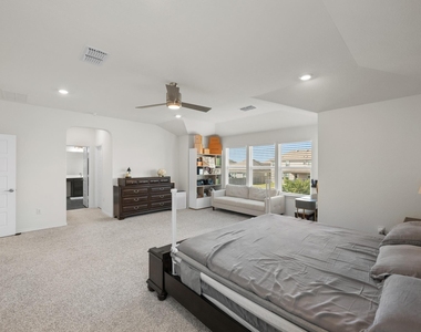 7207 Wink Way - Photo Thumbnail 18