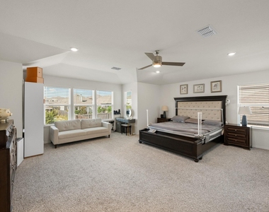 7207 Wink Way - Photo Thumbnail 17